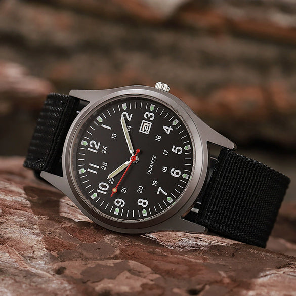 Sport Men's Alloy Case Canvas Strap Round Dial Quartz Watch