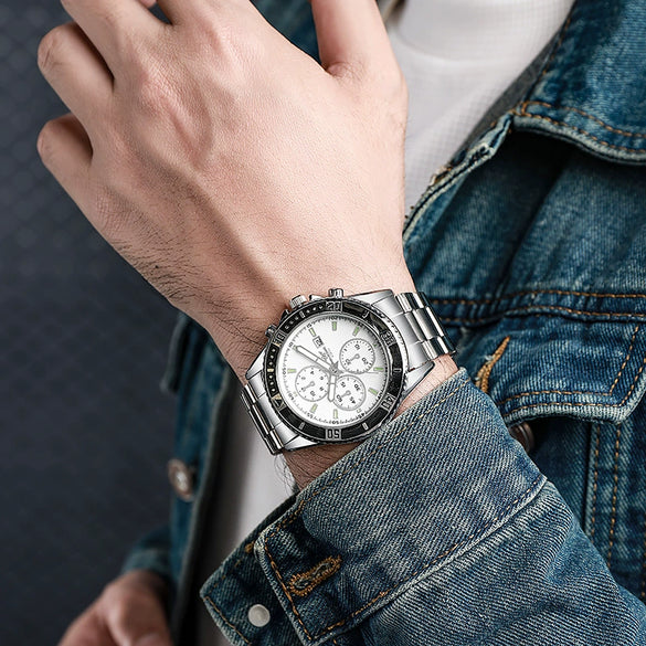 Sports Leisure Trend Quartz Watch Alloy Case Steel Band Round Dial