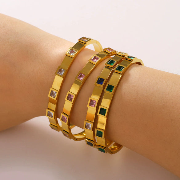Square Diamond Highgloss Titanium Steel Bracelet For Women Polished 18K Vacuum Plated In Furnace