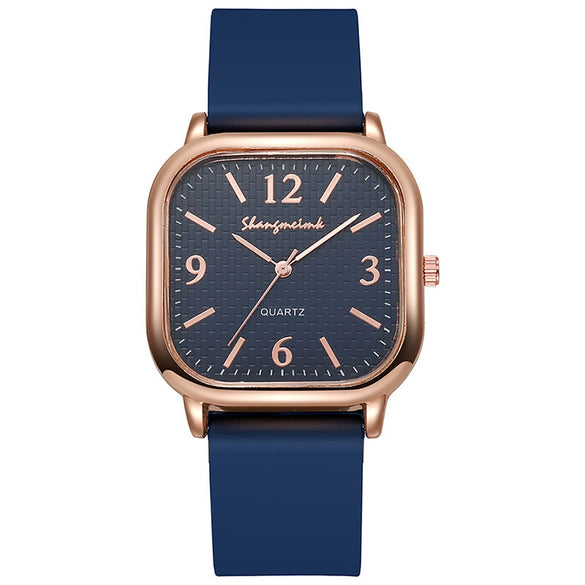 Square Digital Women's Watch Alloy Case Silicone Strap Retro Leisure Style