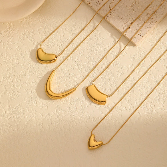Stainless Steel And Titanium Steel Geometric Arc O Word Chain Necklace For Women With Electroplating Design And Simple Style