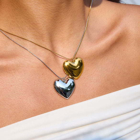 Stainless Steel And Titanium Steel Heart Shape Pendant Necklace With Electroplating For Women
