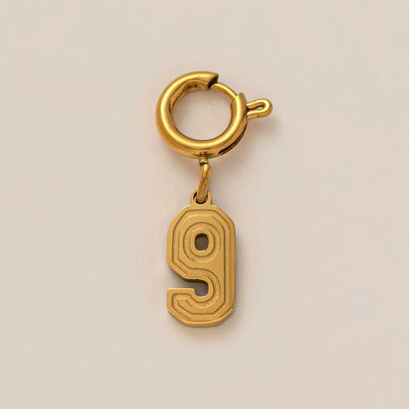 Stainless Steel And Titanium Steel Lucky Number Pendant Necklace With Letters And Text Pattern Electroplating And Vacuum Plating Process Fashion Style