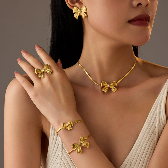Stainless Steel Bow Tie Fashion Women's Jewelry Necklace Earrings Ring Suit With Electroplating