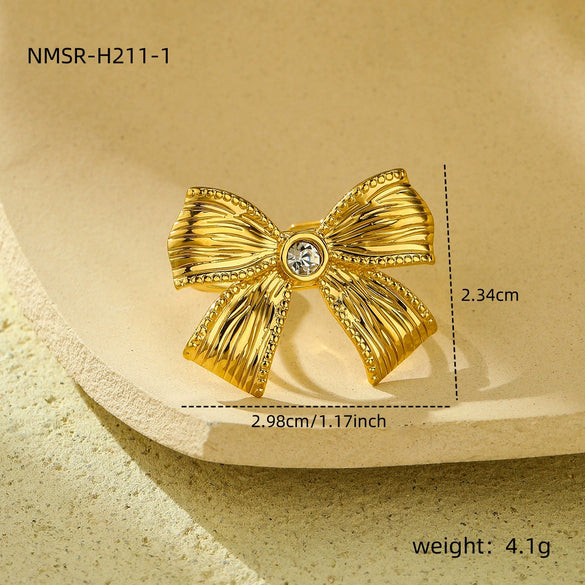 Stainless Steel Bow Tie Fashion Women's Jewelry Necklace Earrings Ring Suit With Electroplating