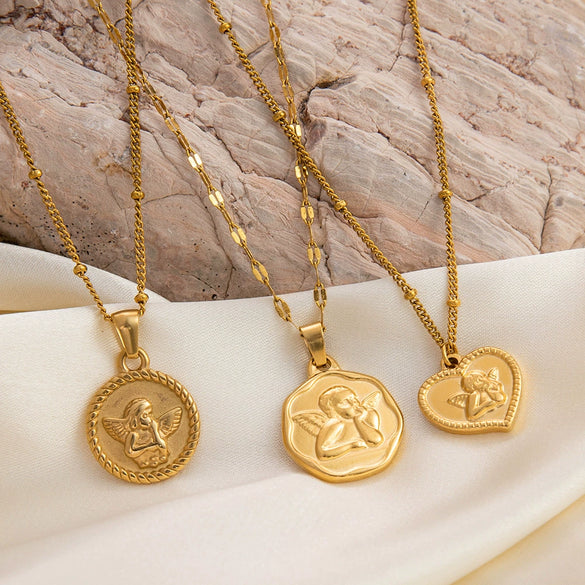 Stainless Steel Cartoon Characters Pendant Clavicle Chain Electroplated Love Necklace For Women