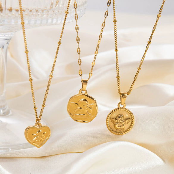 Stainless Steel Cartoon Characters Pendant Clavicle Chain Electroplated Love Necklace For Women