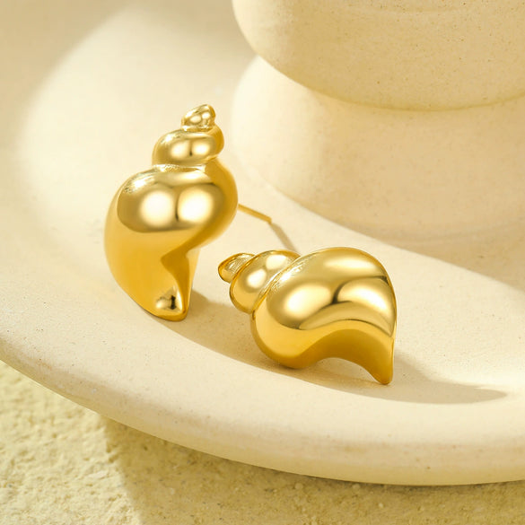Stainless Steel Conch Earrings Electroplated Fashionable Light Luxury Women's