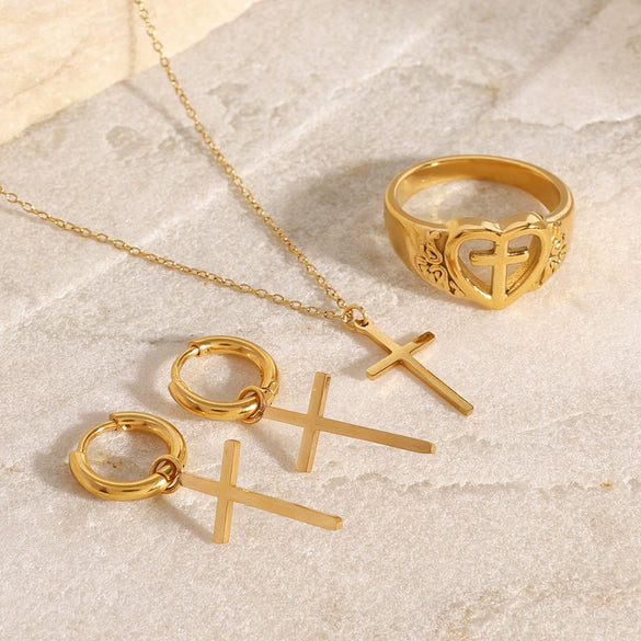 Stainless Steel Cross Hand Jewelry With Electroplating Design For Women