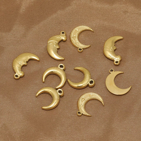 Stainless Steel Cross Pendant With Sun Moon Star Pattern Vintage Style Electroplated Diy Necklace Accessory