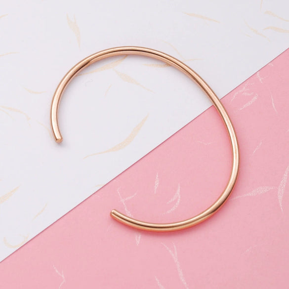 Stainless Steel Cshaped Open Simple Bracelet Jewelry Accessories Electroplated 18K Furnace Gold