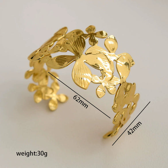 Stainless Steel Cut Out Leaf Open Bracelet With Electroplating And Simple Retro Design