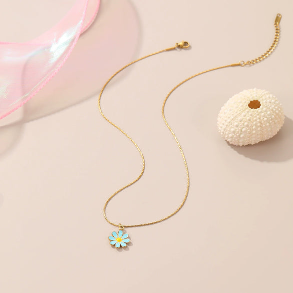 Stainless Steel Daisy Flower Geometric Necklace With Electroplating