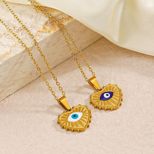 Stainless Steel Devil's Eye Heart Pendant Women's French Retro Cross Chain Necklace With Electroplating