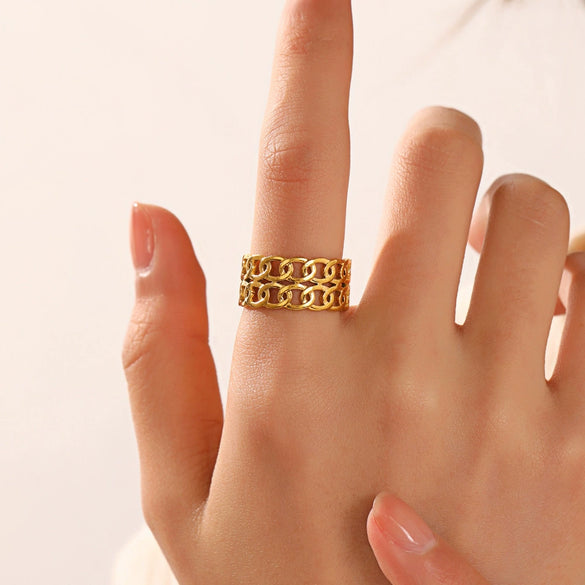 Stainless Steel Double Chain Ring With Geometric Design And Electroplating Treatment Suitable For Women