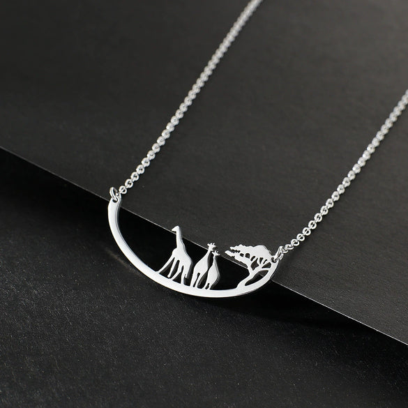 Stainless Steel Electroplated Deer Pendant Necklace And Bracelet With Animal Zodiac Pattern