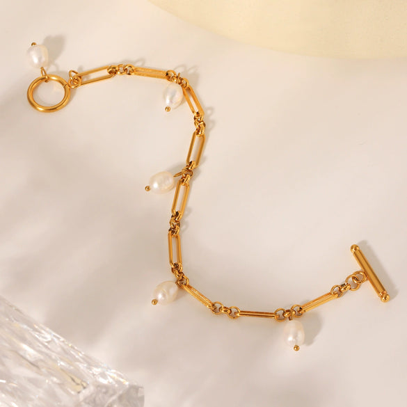 Stainless Steel Electroplated Geometric Style Women's Bracelet With Freshwater Pearl