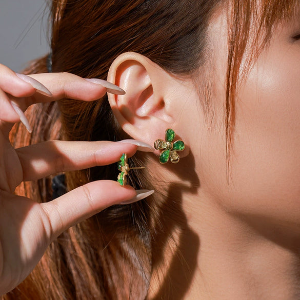 Stainless Steel Electroplated Women's Flower Style Earrings