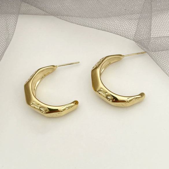 Stainless Steel Embossed Geometric Cshaped Earrings With Electroplating