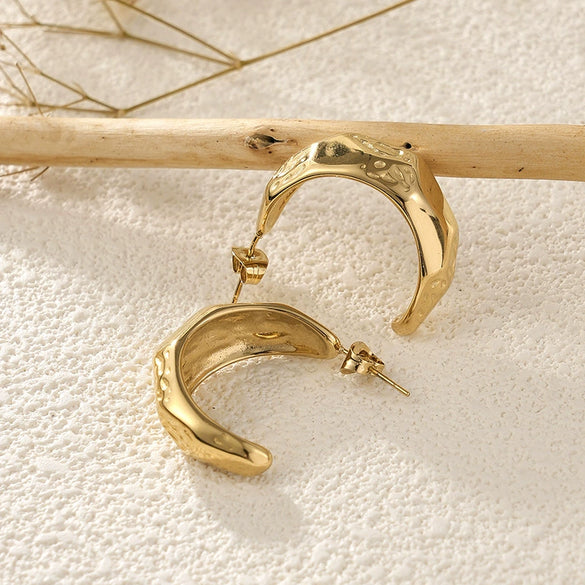 Stainless Steel Embossed Geometric Cshaped Earrings With Electroplating