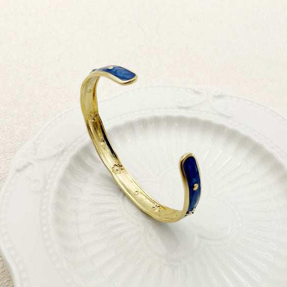 Stainless Steel Enamel Oildrip Diamondencrusted Eightpointed Star Adjustable Open Bracelet With Electroplating