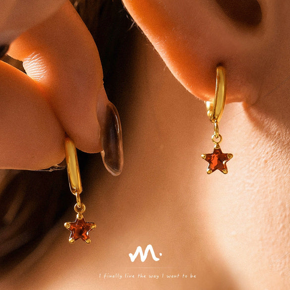 316L Stainless Steel Fivepointed Star Earrings Plated With Real Gold Niche Style