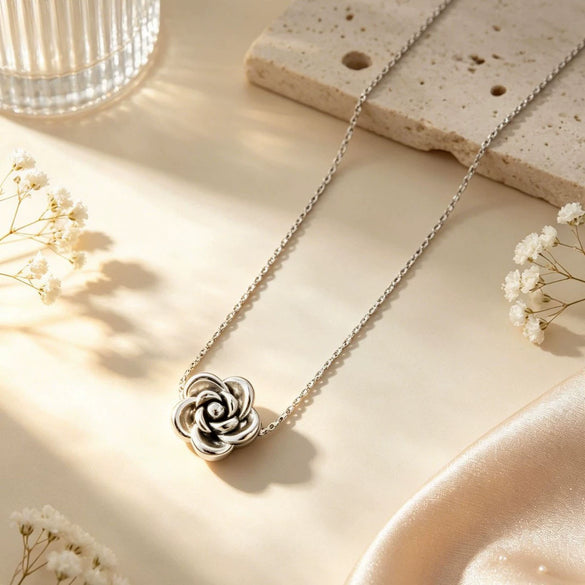 Stainless Steel Floral Necklace And Earring Set For Women Simple Flower Jewelry With Electroplated Finish And Box Chain