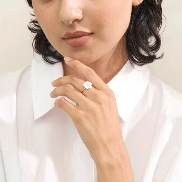 Stainless Steel Flower Geometric Design Electroplated Ring For Women