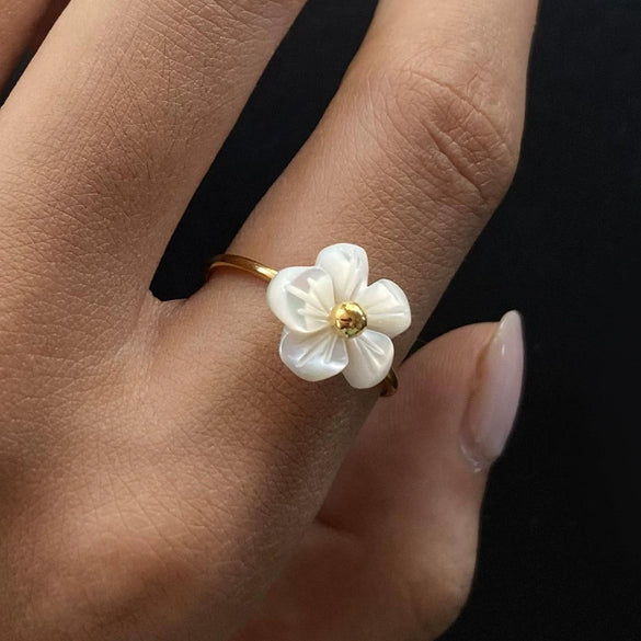 Stainless Steel Flower Geometric Design Electroplated Ring For Women