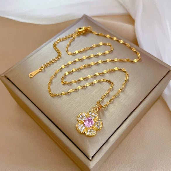 Stainless Steel Flower Geometric Microset Diamond Women's Necklace Cartoon Elegant Light Luxury Clavicle Chain Accessories