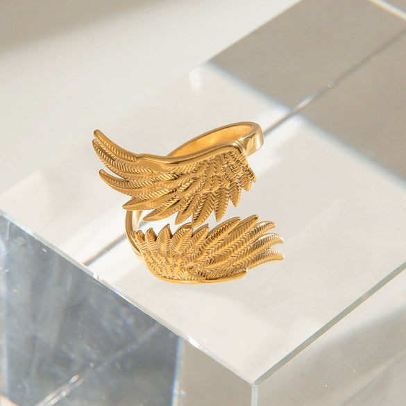 Stainless Steel Geometric Angel Wings Ring Electroplated Jewelry For Women