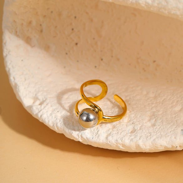 Stainless Steel Geometric Ball Design Open Ring Electroplated Hand Jewelry For Women Light Luxury Style
