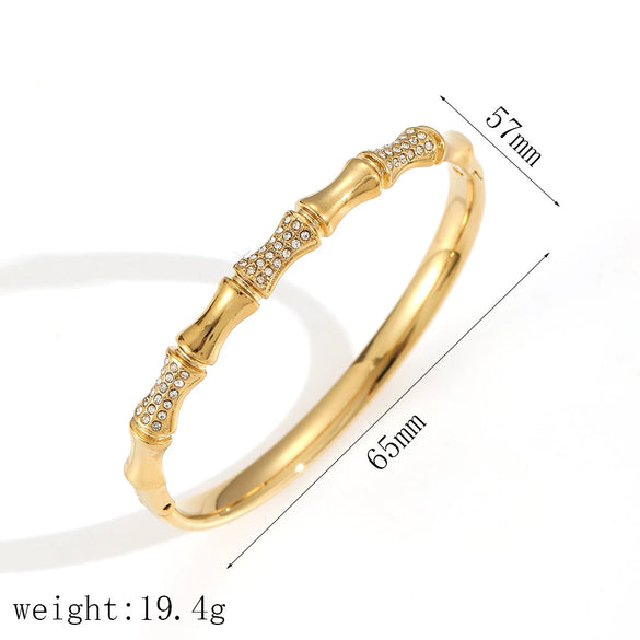 Stainless Steel Geometric Diamondencrusted Bracelet And Ring Set Highgrade Style