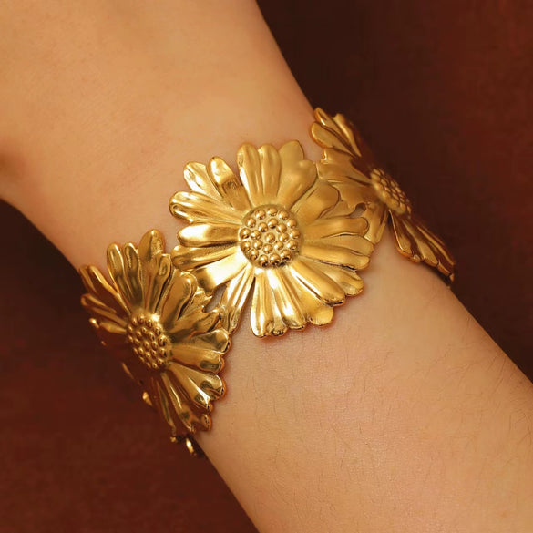 Stainless Steel Geometric Electroplated Wide Face Spring Open Bracelet