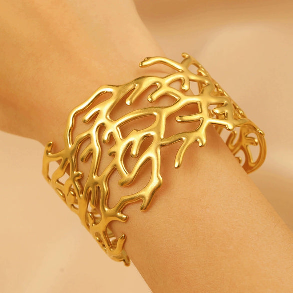 Stainless Steel Geometric Electroplated Wide Face Spring Open Bracelet
