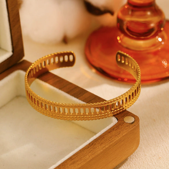 Stainless Steel Geometric Electroplated Wide Face Spring Open Bracelet