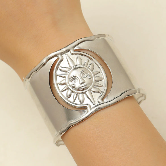 Stainless Steel Geometric Electroplated Wide Face Spring Open Bracelet