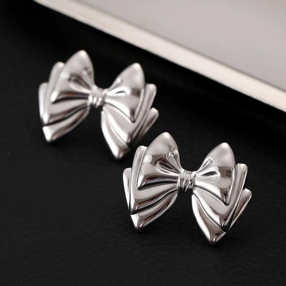 Stainless Steel Geometric Heart Shape Electroplated Women's Earrings Stud