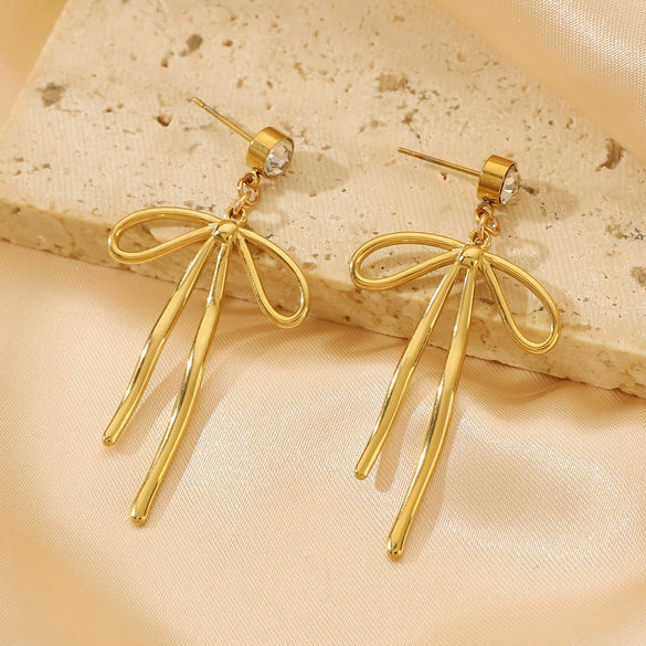 Stainless Steel Geometric Heart Shape Electroplated Women's Earrings Stud