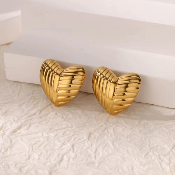 Stainless Steel Geometric Heart Striped Earrings For Women With Electroplating Design
