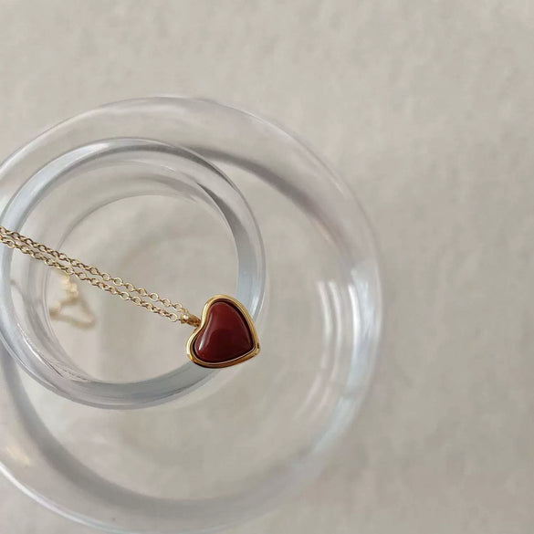 Stainless Steel Geometric Heartshaped Imitation Natural Stone Red Agate Pendant Necklace Electroplated 18K Gold Color Preservation O Chain