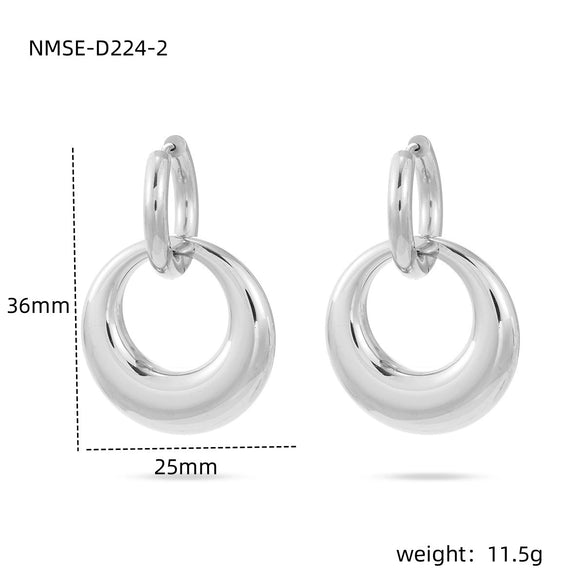 Stainless Steel Geometric Hoop Earrings Electroplated Fashion Design For Women