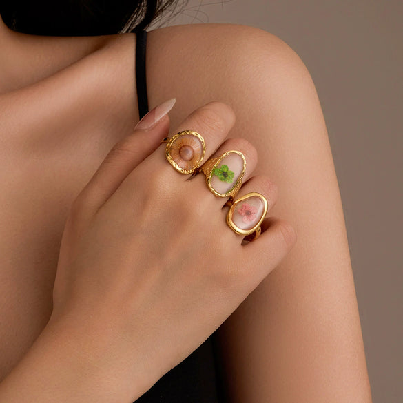Stainless Steel Geometric Inlaid Eternal Flower Sunflower Dried Flower Ring Electroplated For Women