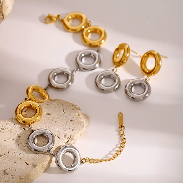 Stainless Steel Geometric Jewelry Ring Pendant Earrings And Bracelet With Gold And Silver Contrast And Electroplating Treatment For Women