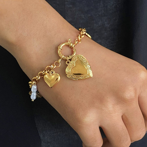 Stainless Steel Geometric Love Pendant Bracelet With Electroplating For Women