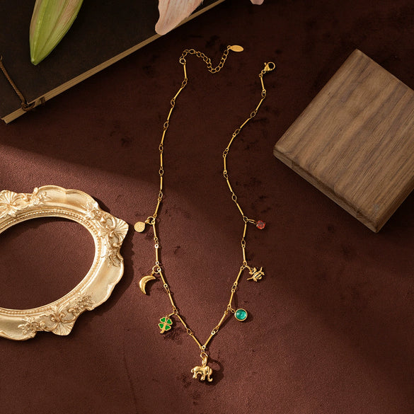 Stainless Steel Geometric Moon Four Leaf Clover Pendant Necklace Furnace Vacuum Electroplated 18K Gold Color