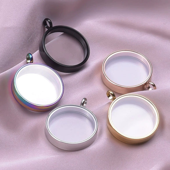 Stainless Steel Geometric Pendant Necklace With Electroplating Process