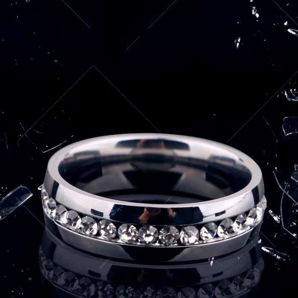 Stainless Steel Geometric Retro Ring With Electroplated Inlay For Men And Women Fashion Jewelry