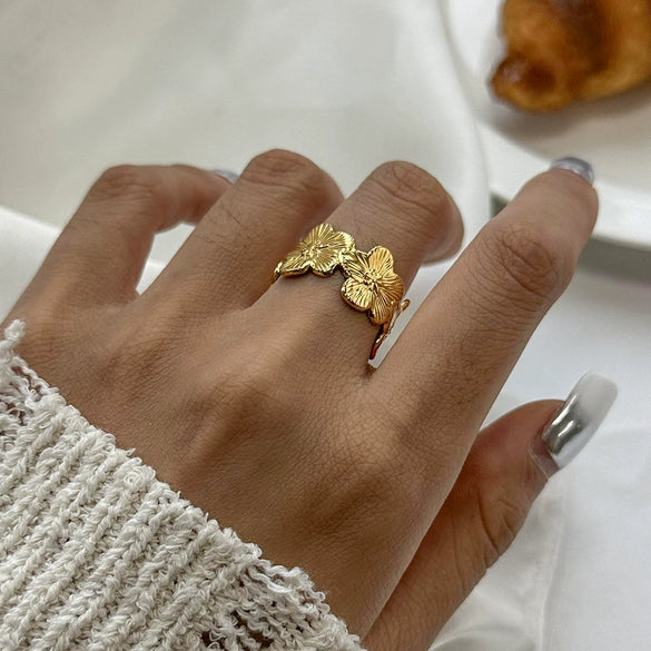 Stainless Steel Geometric Rib Flower Opening Bracelet Electroplated For Women Retro Style Jewelry