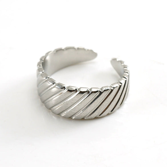 Stainless Steel Geometric Ring For Women Electroplated Fashion Style